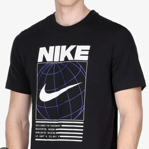 NWT Nike Dri-FIT Black Short Sleeve Tee With Graphic Design